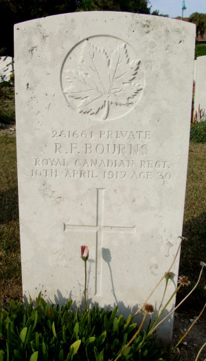 Pte Robert Bourns