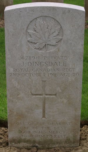CWGC headstone for Pte Joseph Dingsdale.