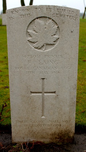 Commonwealth War Graves Commission Gravestone of Pte Fred Laing, located in the Maple Copse Cemetery, Belgium. Photo by “Fred”, a member of the Canadian Expeditionary Force Study Group, an online forum.